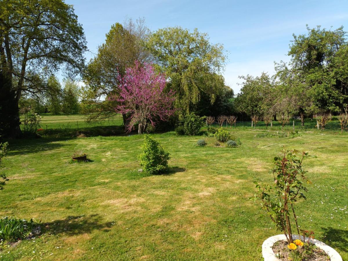 Vila Le Domaine Du Bengal A 2 Pas De Beauval Veuil Exteriér fotografie